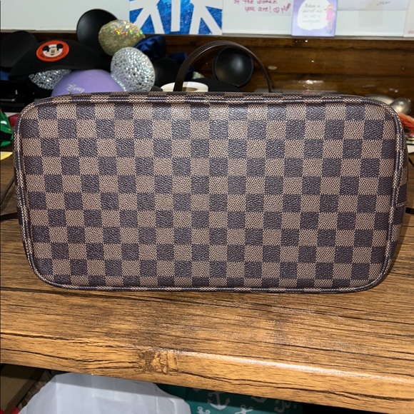 Amazon Elegant Checkered Tote Bag in Brown- OS - Picture 4 of 9